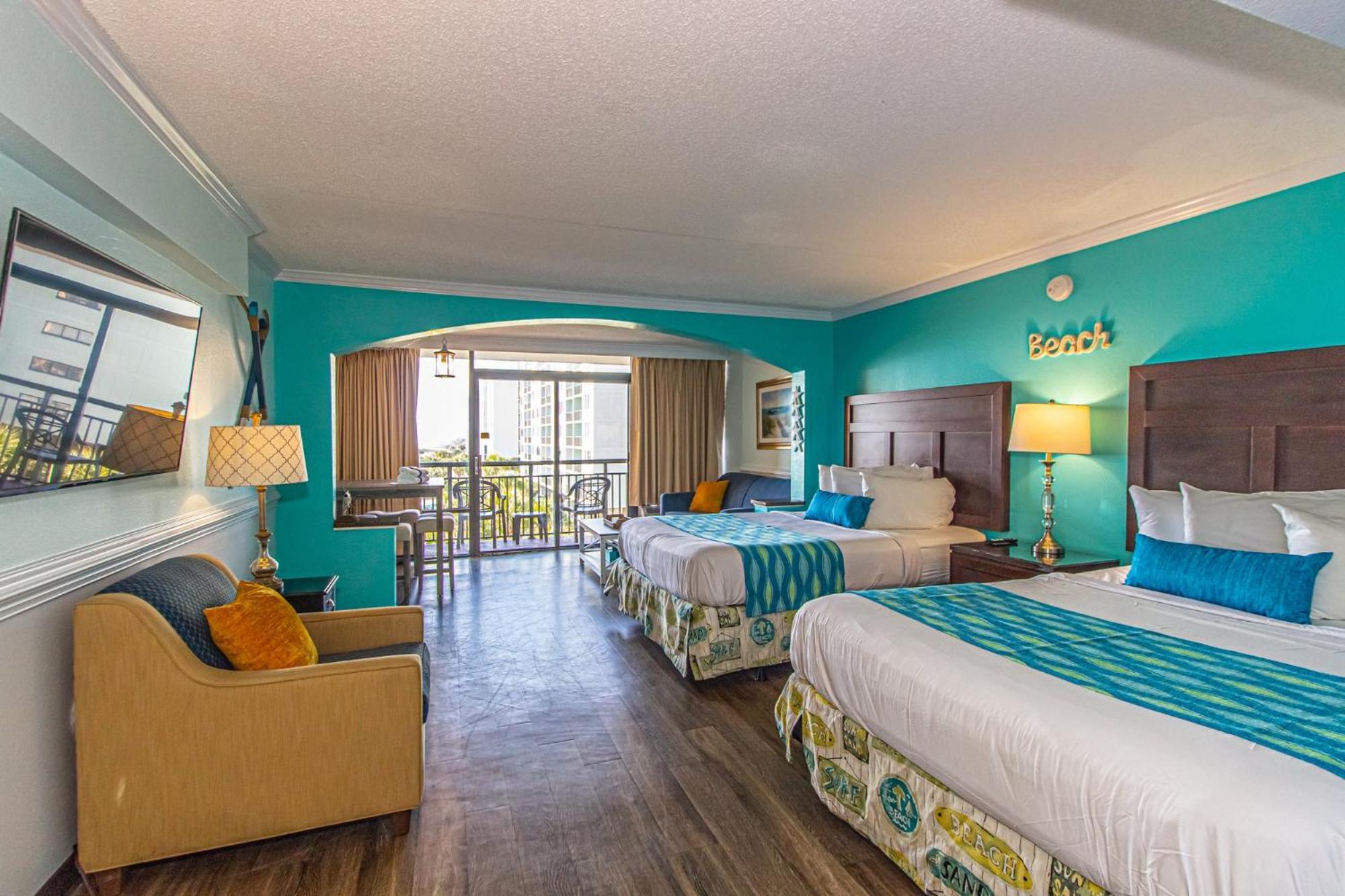 Oversized Ocean View Queen Suite With Beautiful Fireplace And Accents - Sleeps 4 Guests! Мертл-Біч Номер фото